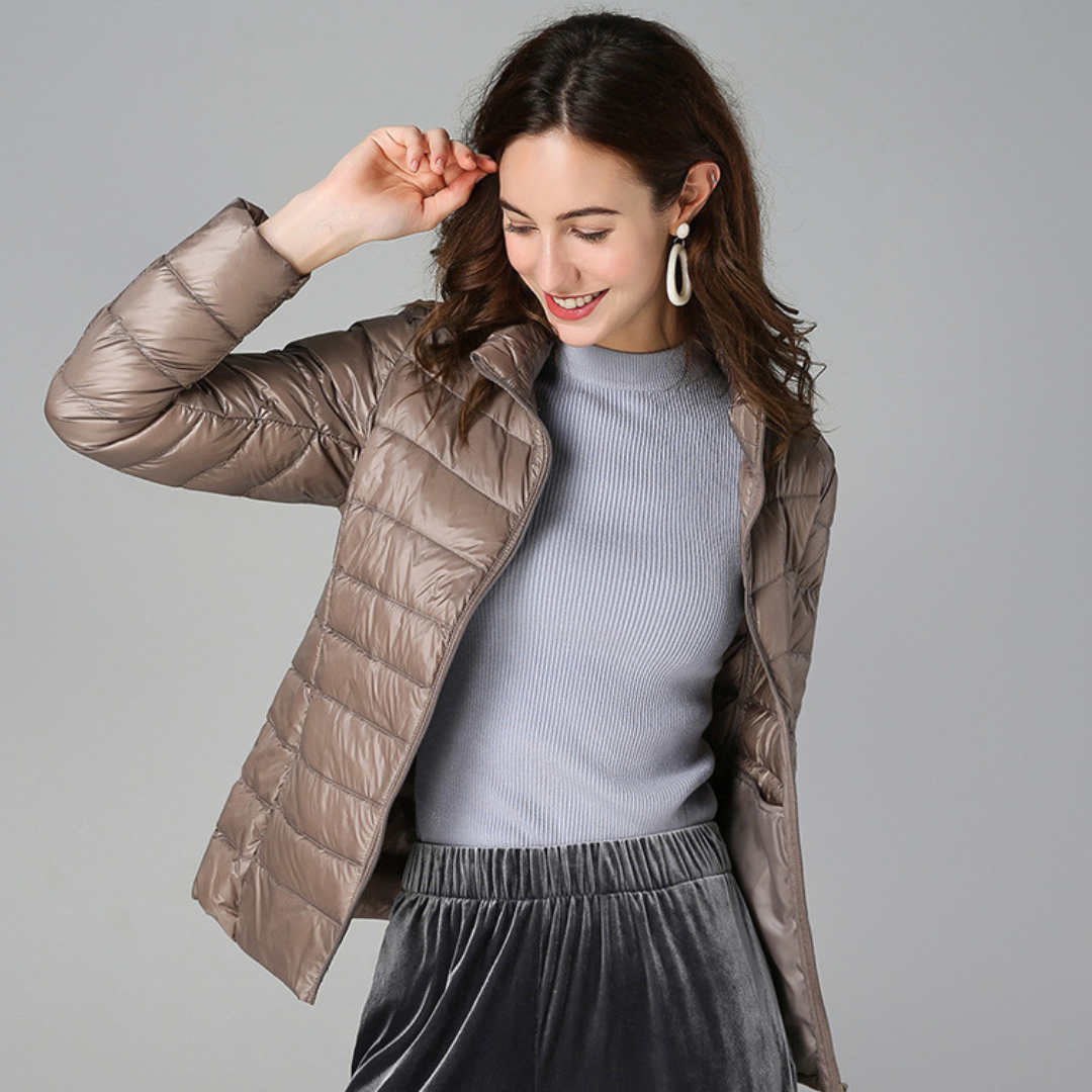 Andyla | New ultra-lightweight water-repellent jacket