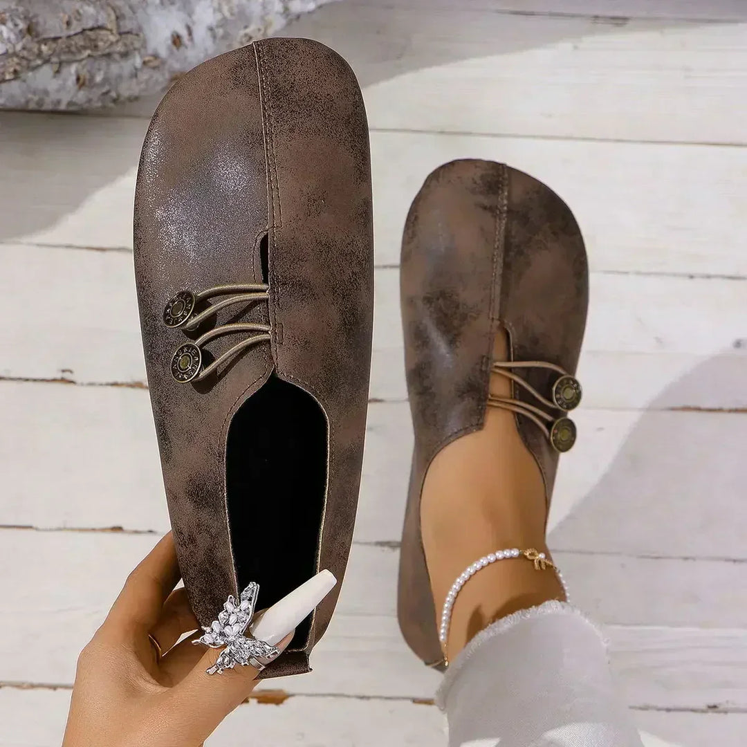 Tavri | Women’s Orthopedic Suede Lodge Shoes