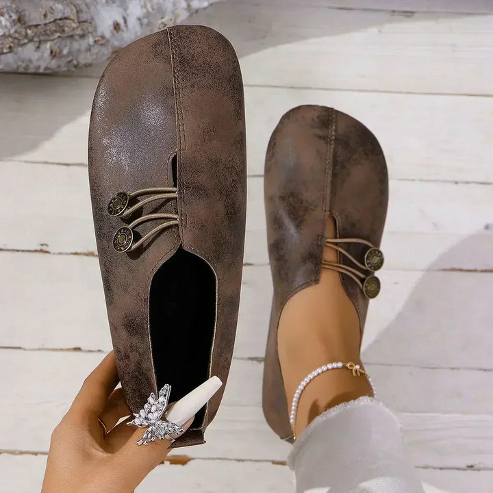 Tavri | Women’s Orthopedic Suede Lodge Shoes