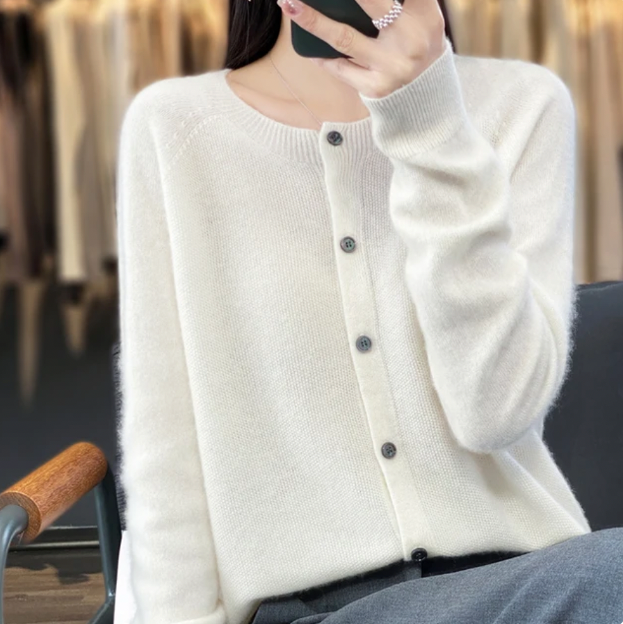 Selora | Merino Wool Cardigan