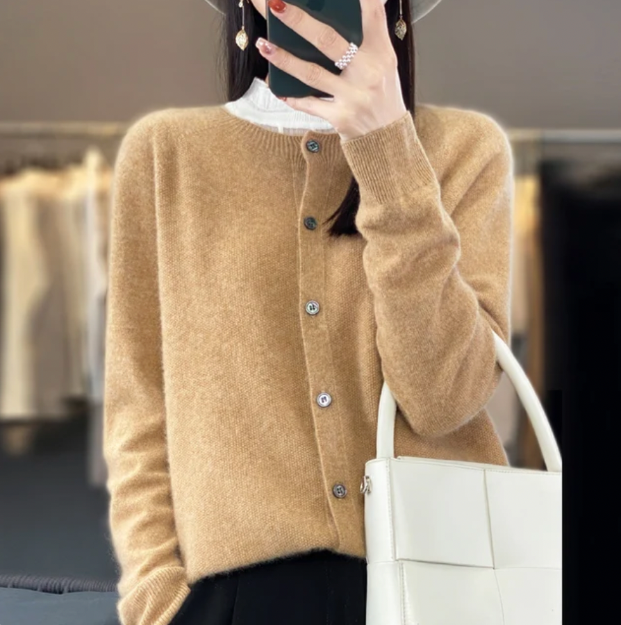 Selora | Merino Wool Cardigan