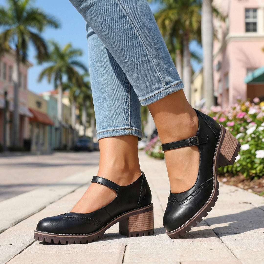 Veloura | Vintage Strap Heels